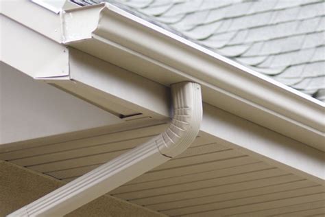 Seamless gutters